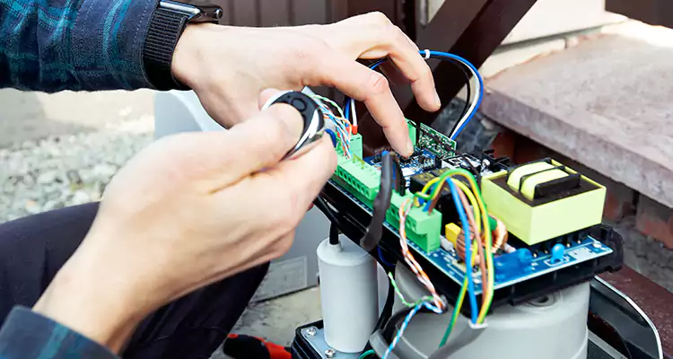 Automatic Driveway Gate Repair in Apopka, FL