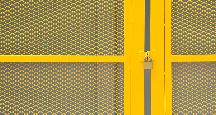 Steel Mesh Screen Door Repair in Apopka, FL