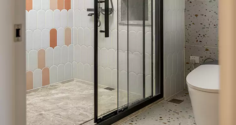 Sliding Shower Door Repair in Apopka, FL