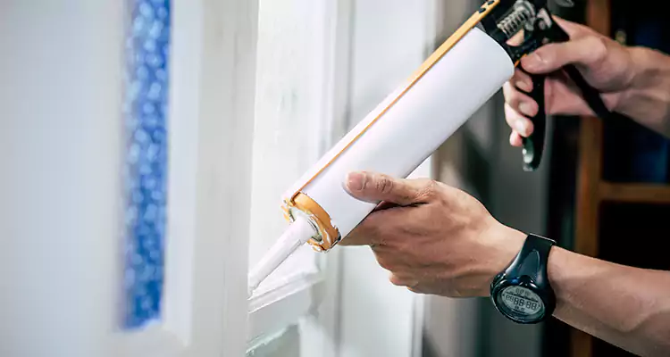 Windows Leaking Air Repair in Apopka, FL