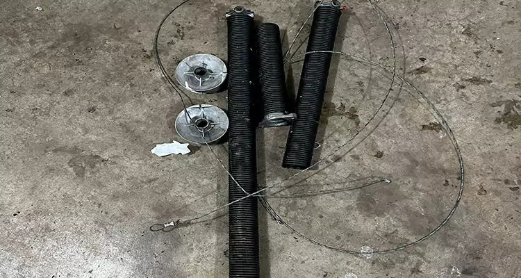 Wayne Dalton Garage Door Spring Replacement in Apopka, FL
