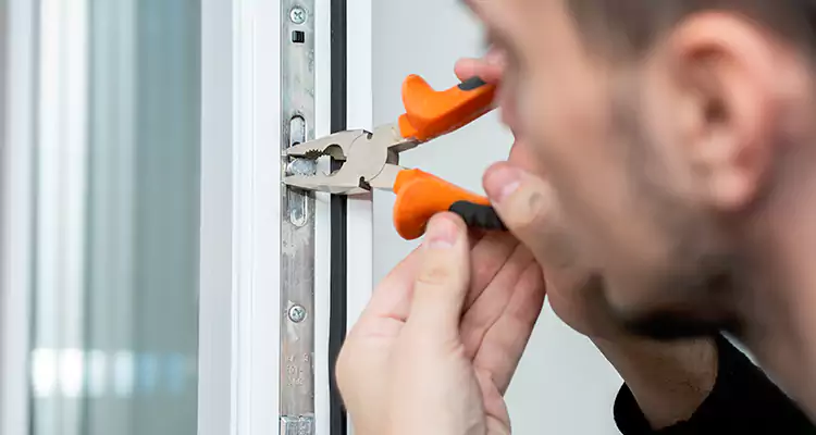 Patio Door Latch Repair in Apopka, FL
