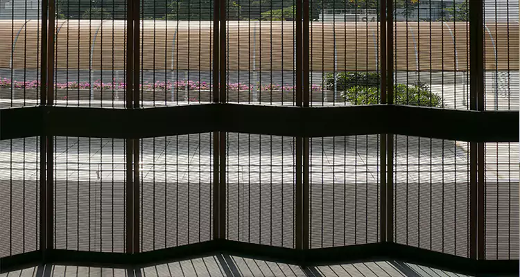 Front Screen Door Repair in Apopka, FL