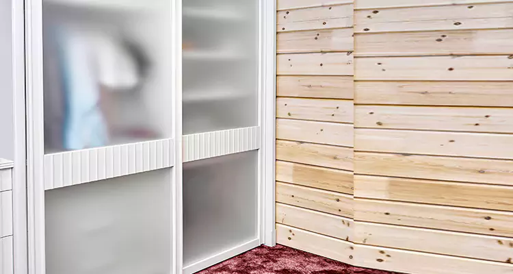 Sliding Closet Door Rollers Replacement in Apopka, FL